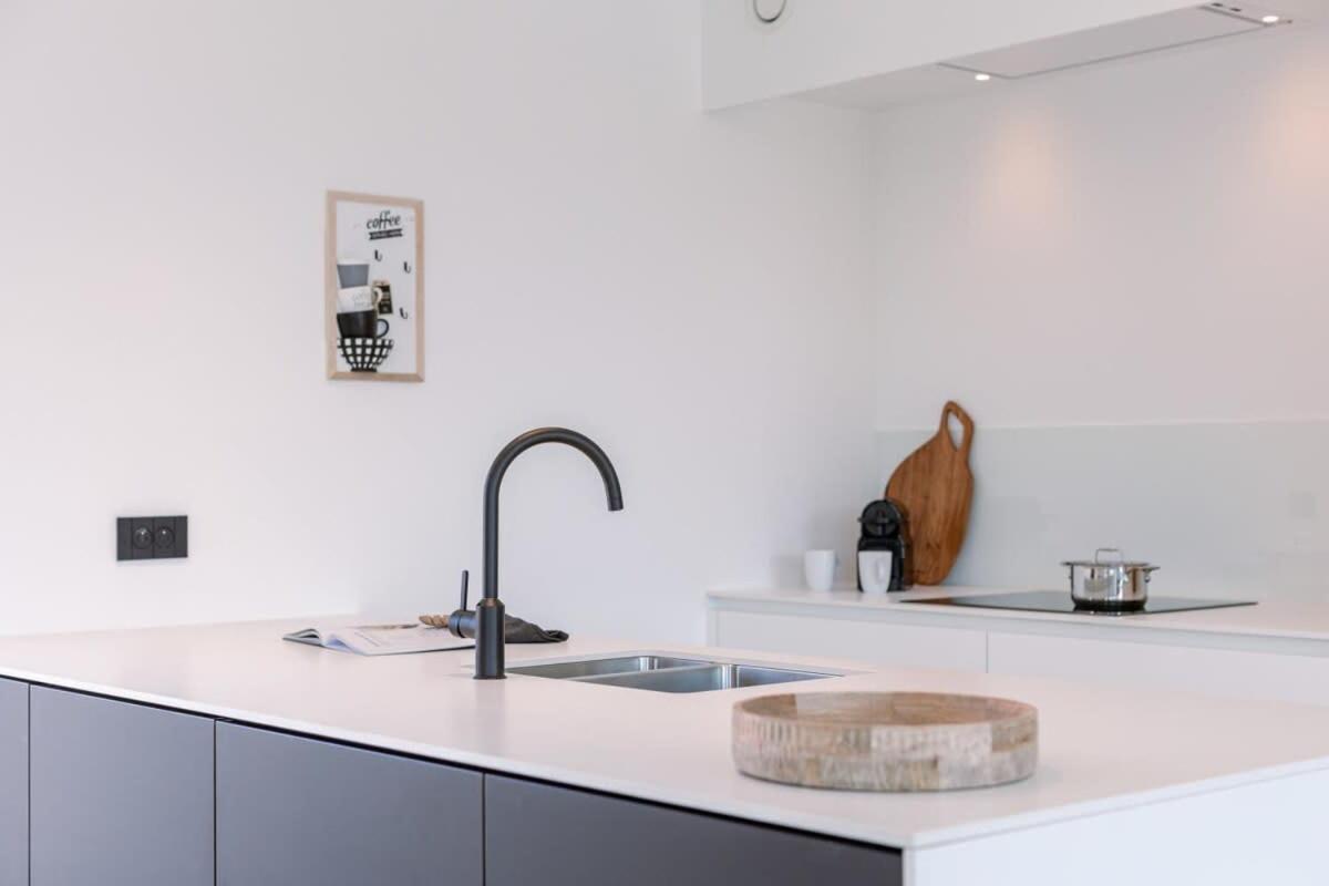 קוקסיידה New, Luxurious And Modern Apartment With Private Parking מראה חיצוני תמונה