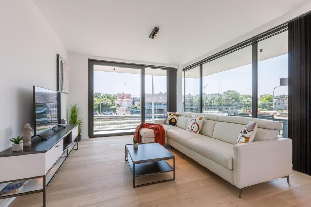קוקסיידה New, Luxurious And Modern Apartment With Private Parking מראה חיצוני תמונה
